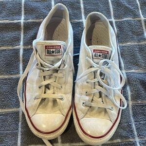 Womens 8.5 white low top converse